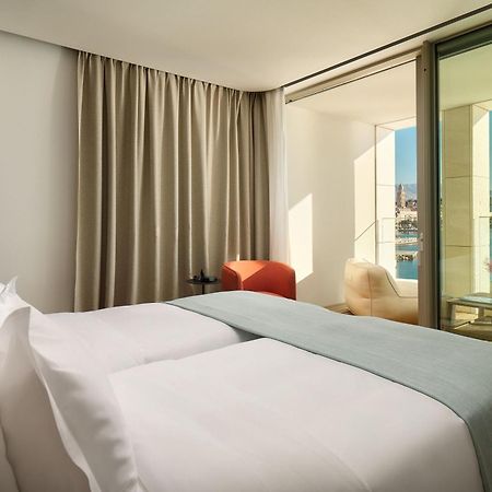 Hotel Ambasador Split Exteriör bild